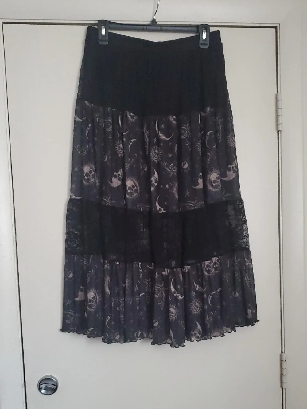 Hot Topic's Black Gold Celestial Skulls Midi Skirt with Moon Print - Picture 7 of 11
